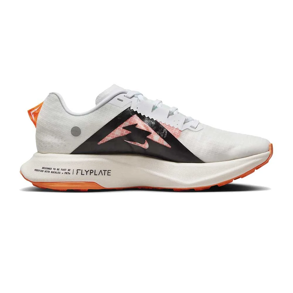 Nike Women's Ultrafly Trail Shoe - White- Regular (B)