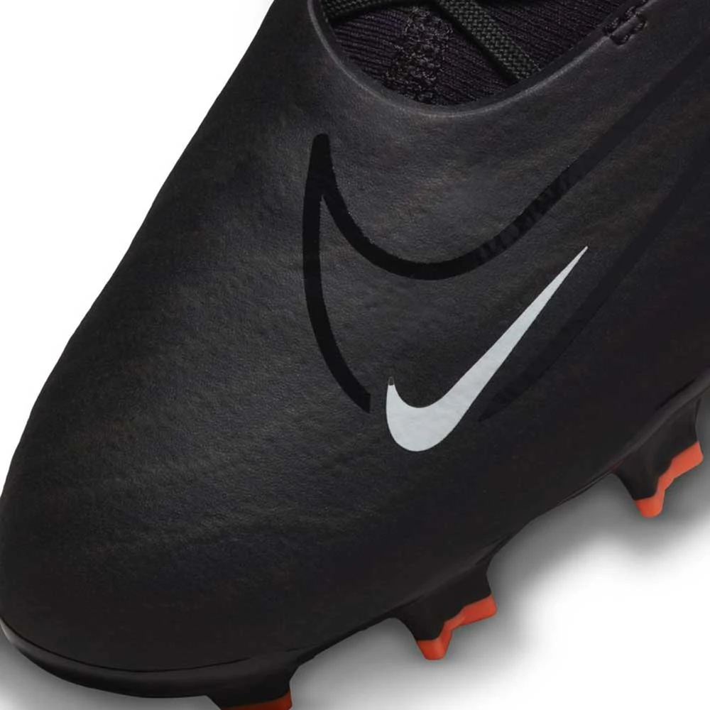Nike Unisex Phantom GX Pro FG Soccer Shoe - Black/Summit White/Dk Smoke Grey - Image 6