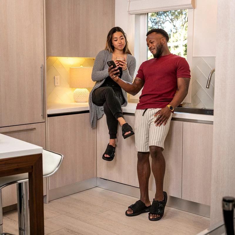 Women's KO-Z Slide Sandal - Black/Dark Grey- Regular (B) - Image 8